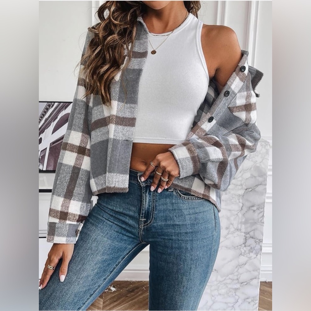 Cropped Plaid Flannel Shacket - Picture 2 of 12